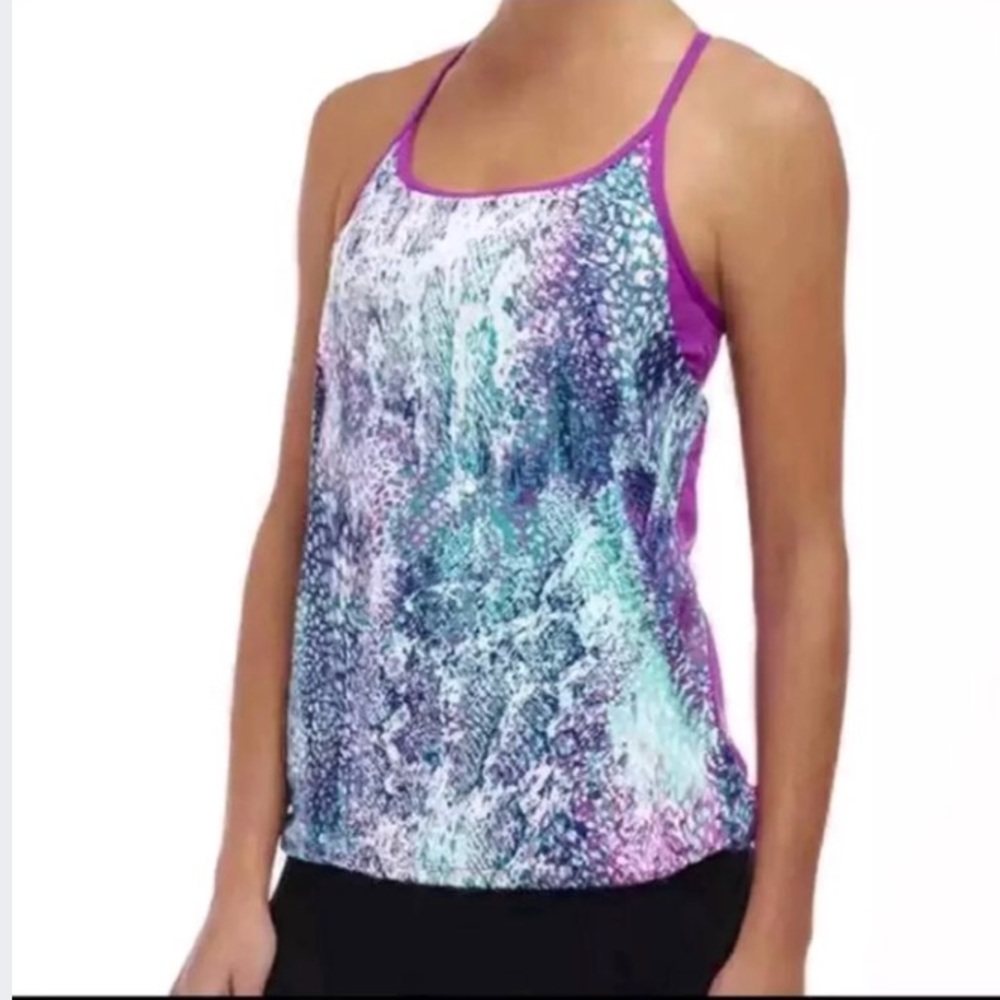 Norwalk tank ▪️ built in bra ▪️ fabletics top